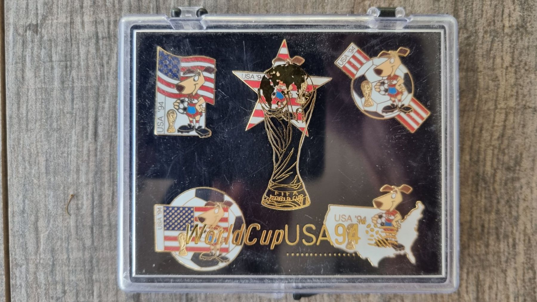 Plaketten & Abzeichen: Pin Set WorldCup USA 94 5 Stück – Gebraucht aus Bözberg von heinz-d 2