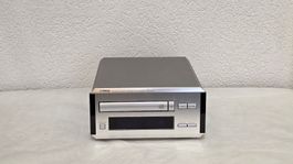 YAMAHA CDX-E100 CD player