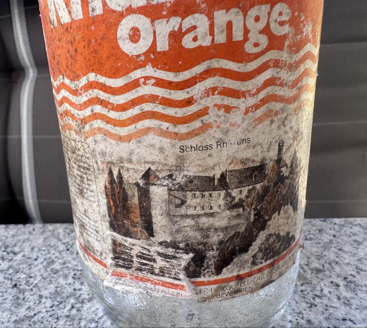 Bicchieri, Caraffe & Bottiglie: Rhäzünser Orange Glasflasche  – Usato da Magden venduto da Ireg59 1