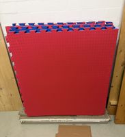 9 Judo Sportmatten Trendy blau-rot 4 cm Dicke gebraucht