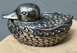 Kleine, vintage Pillendose Dose Ente Figur Metall