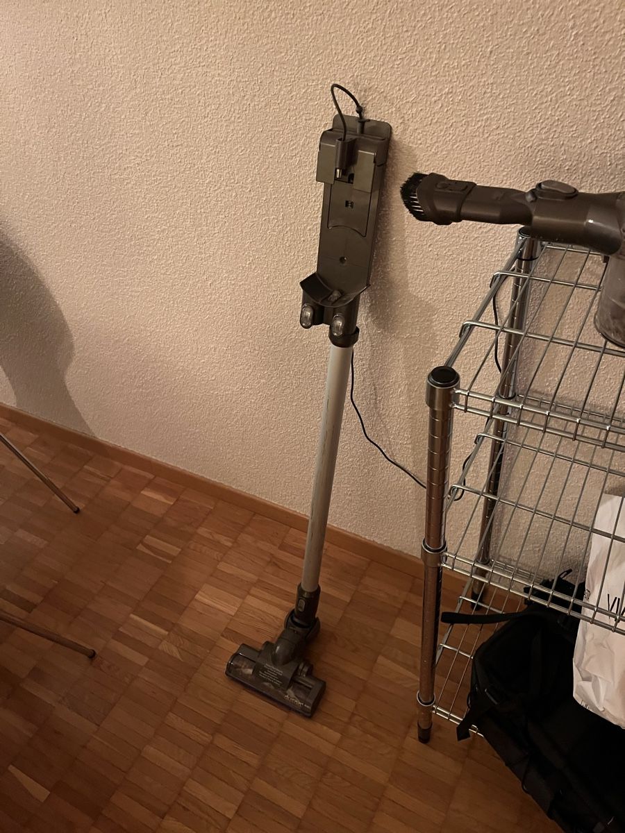 Dyson Aspirapolveri & Accessori: Dyson Handstaubsauger – Usato da Zürich venduto da maxie_161 1