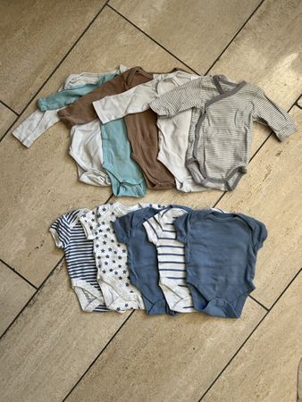 22-teiliges Kleiderpaket Grösse 62