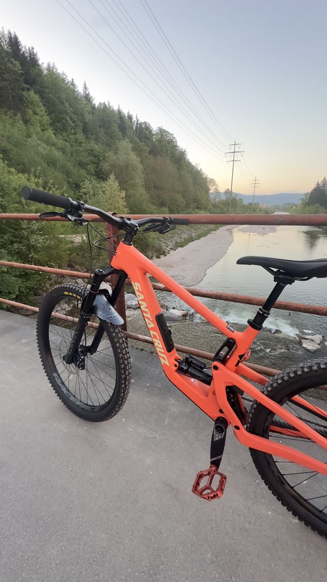 Santa Cruz Biciclette: Santa cruz Bronson – Nuovo (secondo la descrizione) da Gerlafingen venduto da bon_92dc 2