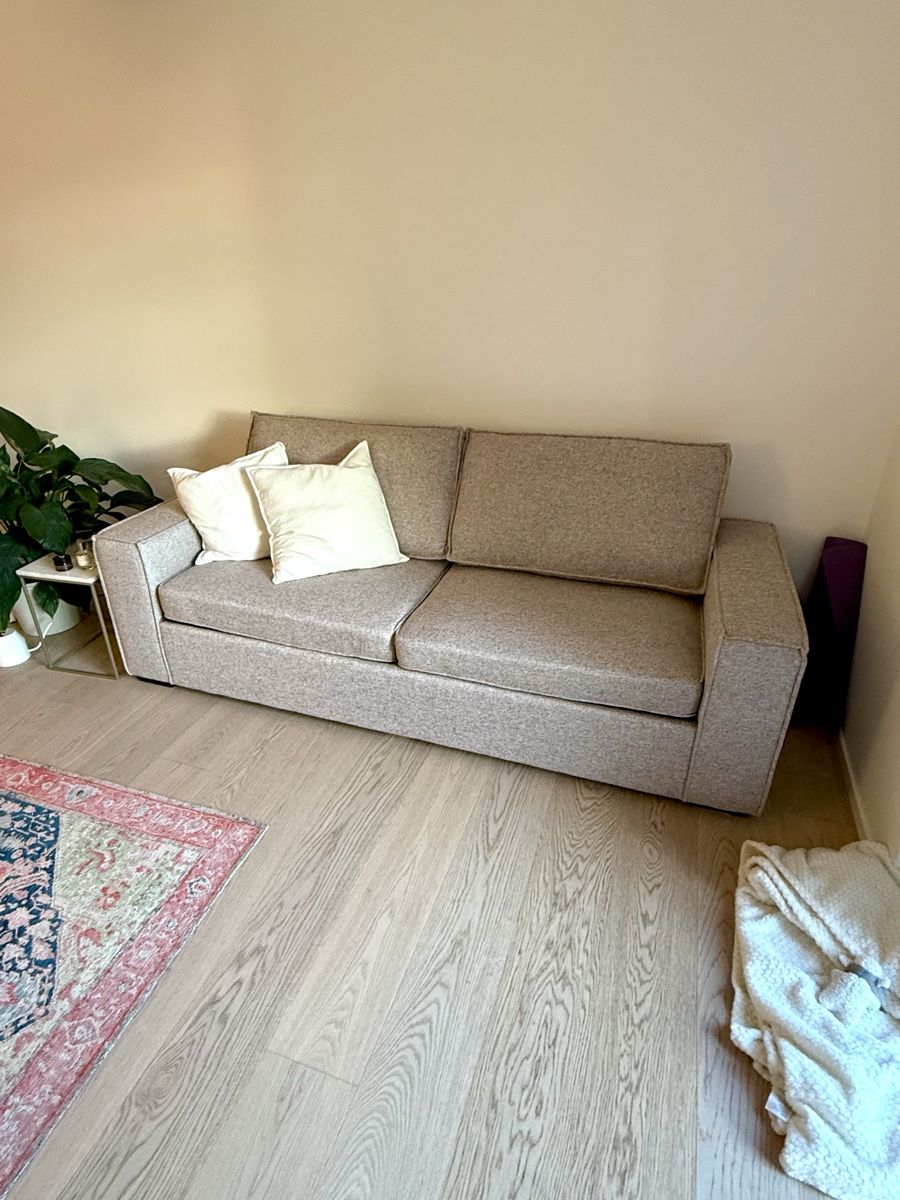 Sofas: Schlafsofa VUOKATTI – Gebraucht aus Zollikon von RM26