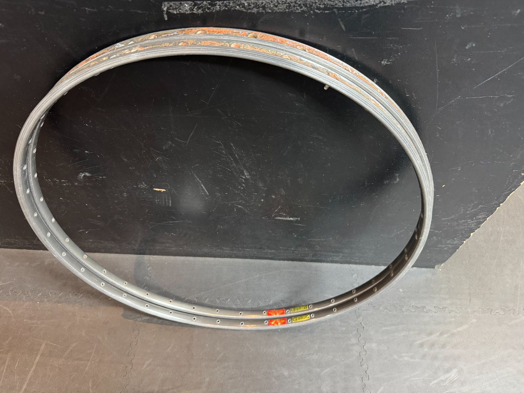 Mavic Pezzi di ricambio: 2x Collé Felge Mavic GP4 – Usato da Zürich venduto da Velofabrik01