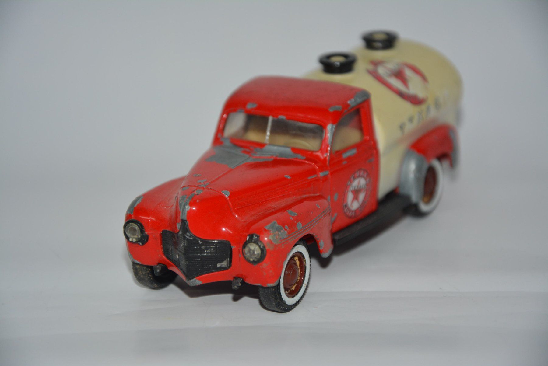 Solido Modellini d'auto: Dodge 1940 TEXACO , Solido , 1:43 – Usato da Goldach venduto da Feivel9 1