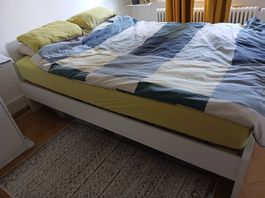 Lit complet ou partiel 140cm avec sommier levable