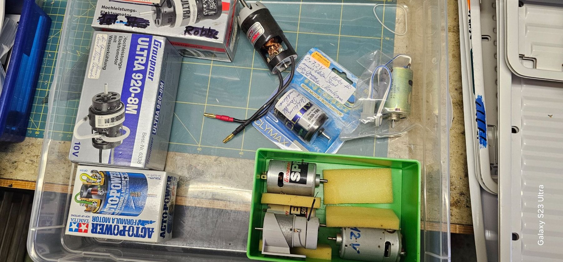 Modellismo RC: Modellbau Motoren Set, verschiedene Marken – Usato da Wädenswil venduto da allesmussraus01