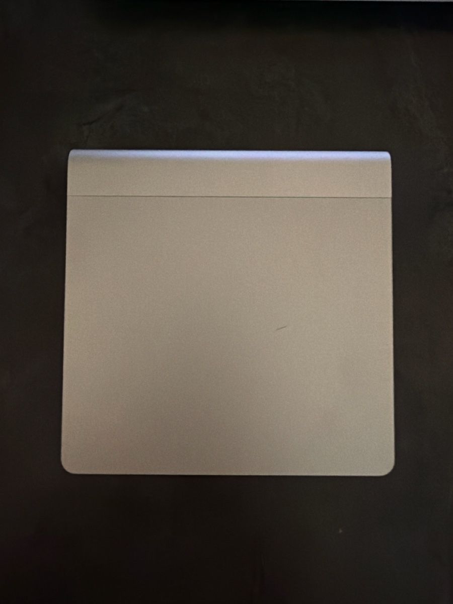 Apple Maus: Apple Magic Trackpad Wireless – Gebraucht aus Zürich von joy_56l9 3