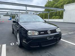 VW Golf R32 4Motion