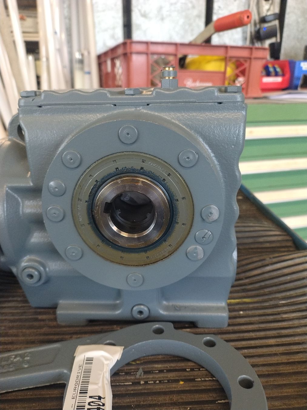 Moteurs: Getriebemotor 400V, 0,37kw – Neuf (Voir description) à Brüttisellen par Grorbas 2