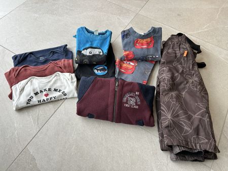 Kleiderpaket Junge Grösse 92