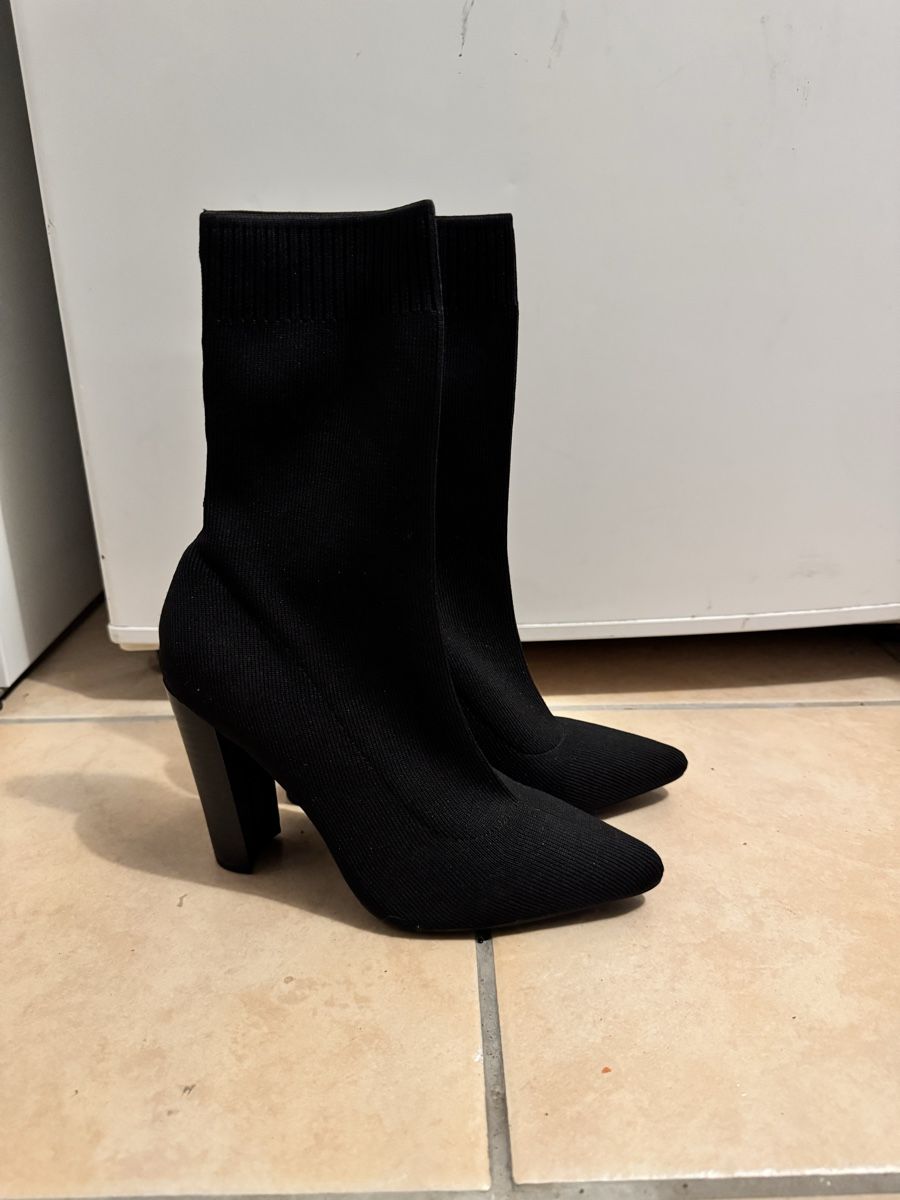 Scarpe da donna: talon chaussette noir – Nuovo (secondo la descrizione) da Lonay venduto da nei_79jc