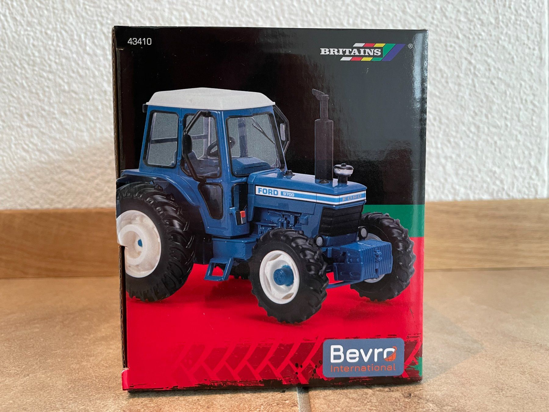 Ford Trattori: Britains Ford 9700 – Nuovo e nell'imballaggio originale da Kreuzlingen venduto da Stefan1150 5