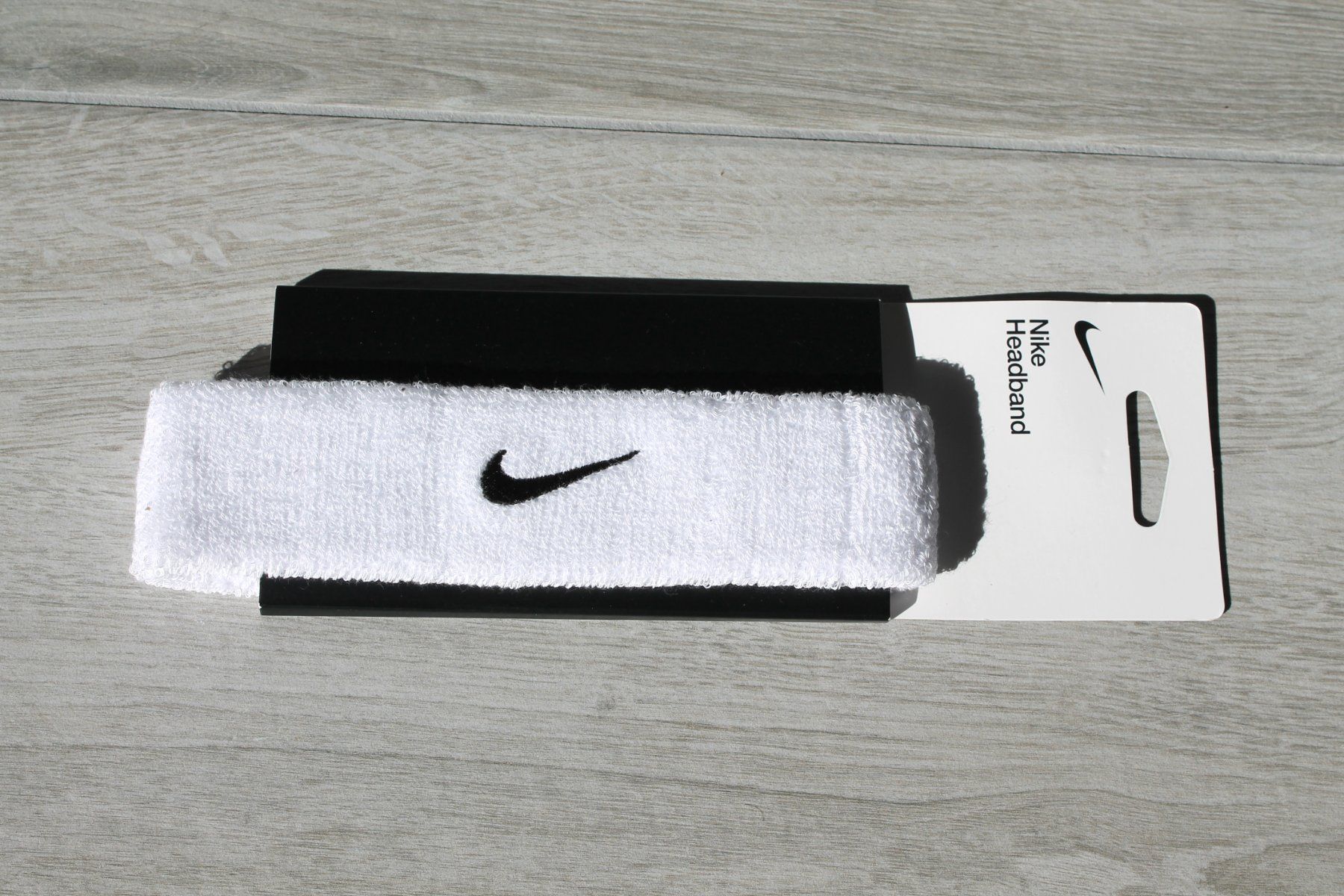 Accessori per capelli: NIKE Headband neuf – Nuovo e nell'imballaggio originale da Chez-le-Bart venduto da jasse
