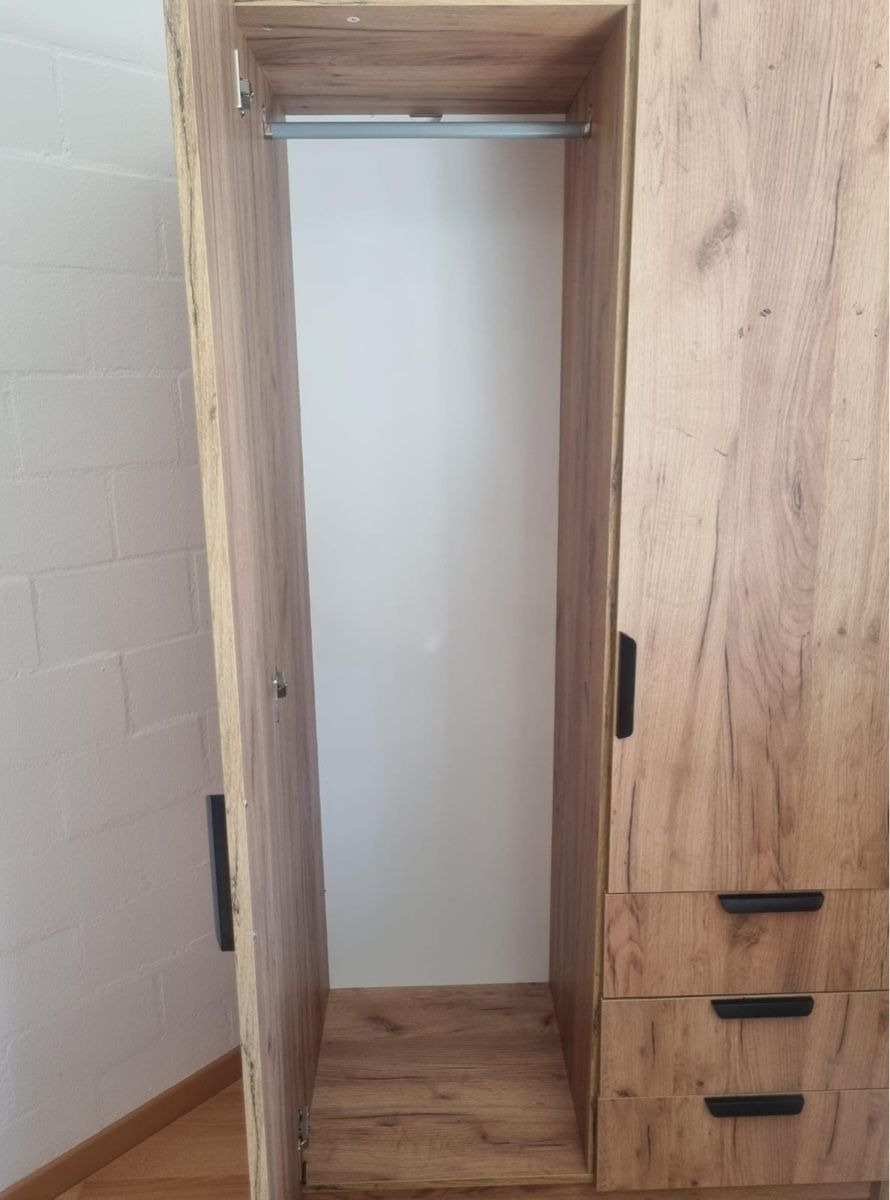 Schränke: Kleiderschrank Forte – Gebraucht aus illnau von phi_t9bb 3