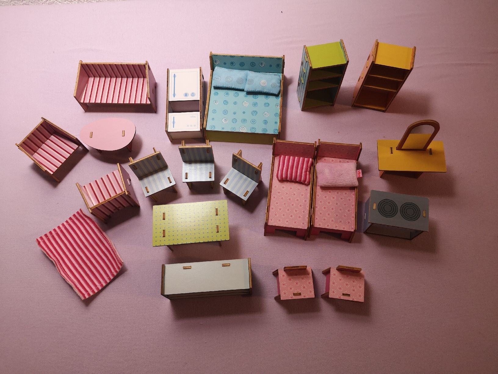 Haba Maisons & Meubles de poupées: HABA PUPPENHAUS MÖBEL – D'occasion à MUEHLEBERG par Cocolinette