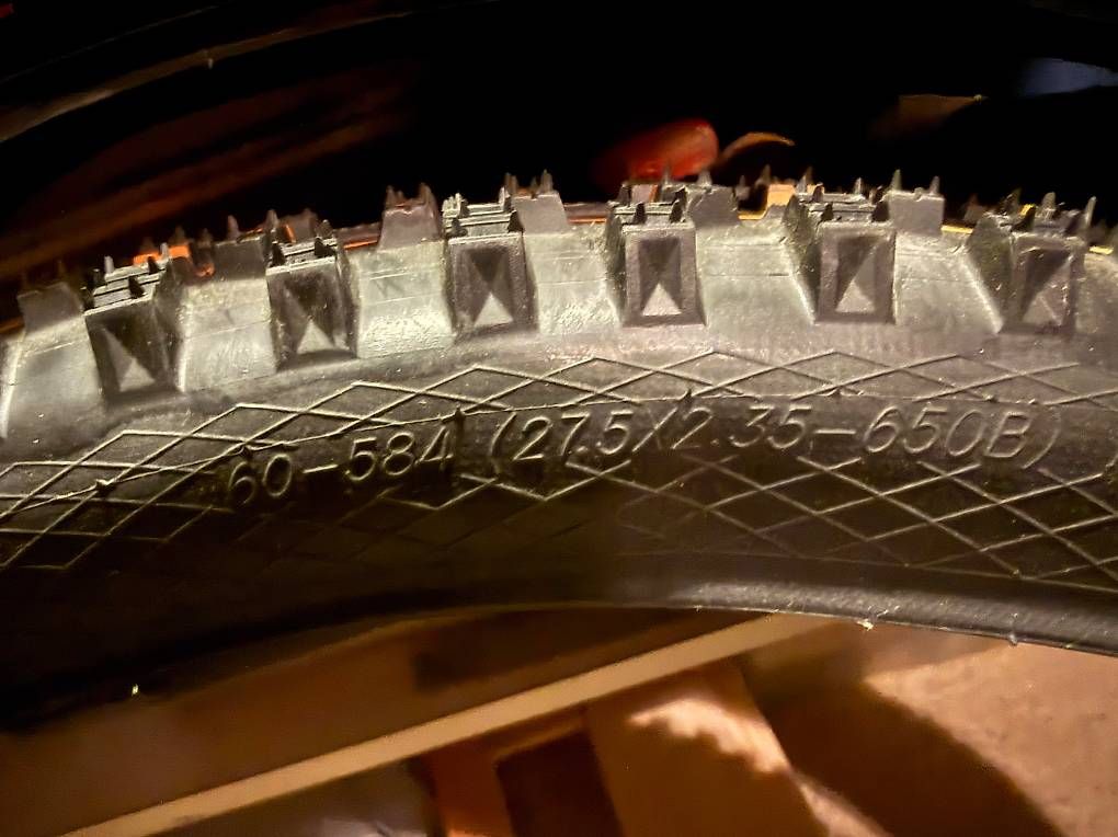 Pneus & Kompletträder: Schwalbe Hans Dampf Addix soft 26.5x2.35 – Gebraucht aus Moosseedorf von dan_9pbp 3