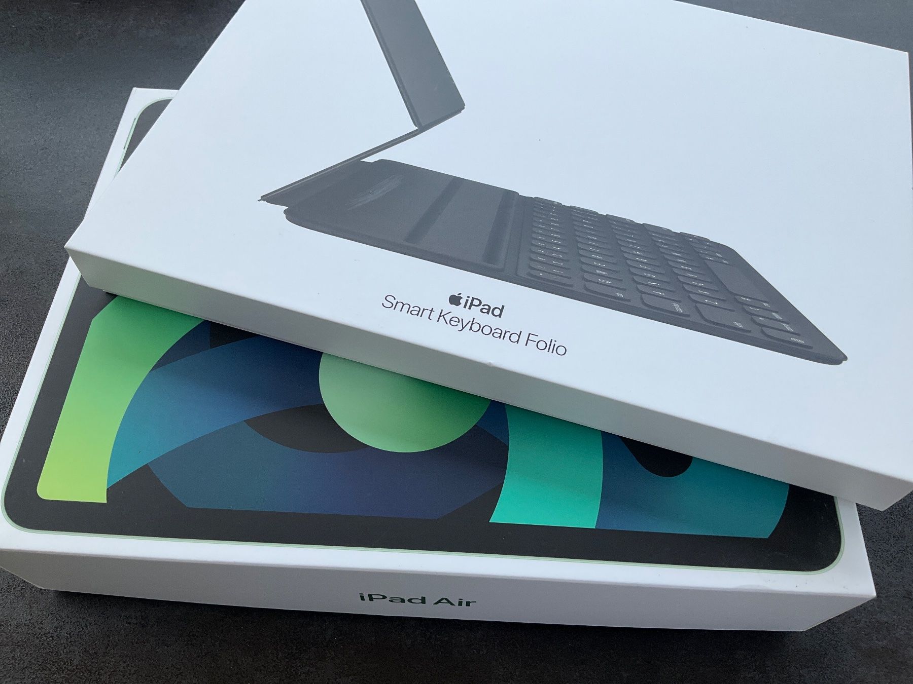 Apple Tablettes PC: Tablette Apple iPad Air 4e génération , 256 GO – D'occasion à Avenches par Lactobacille