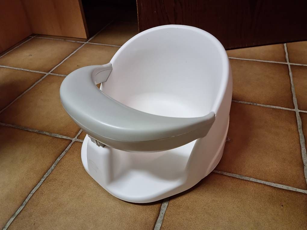 Costumi da bagno: NUOVO SEDIA BAGNO BAMBINO – Usato da Savosa venduto da artucan 1