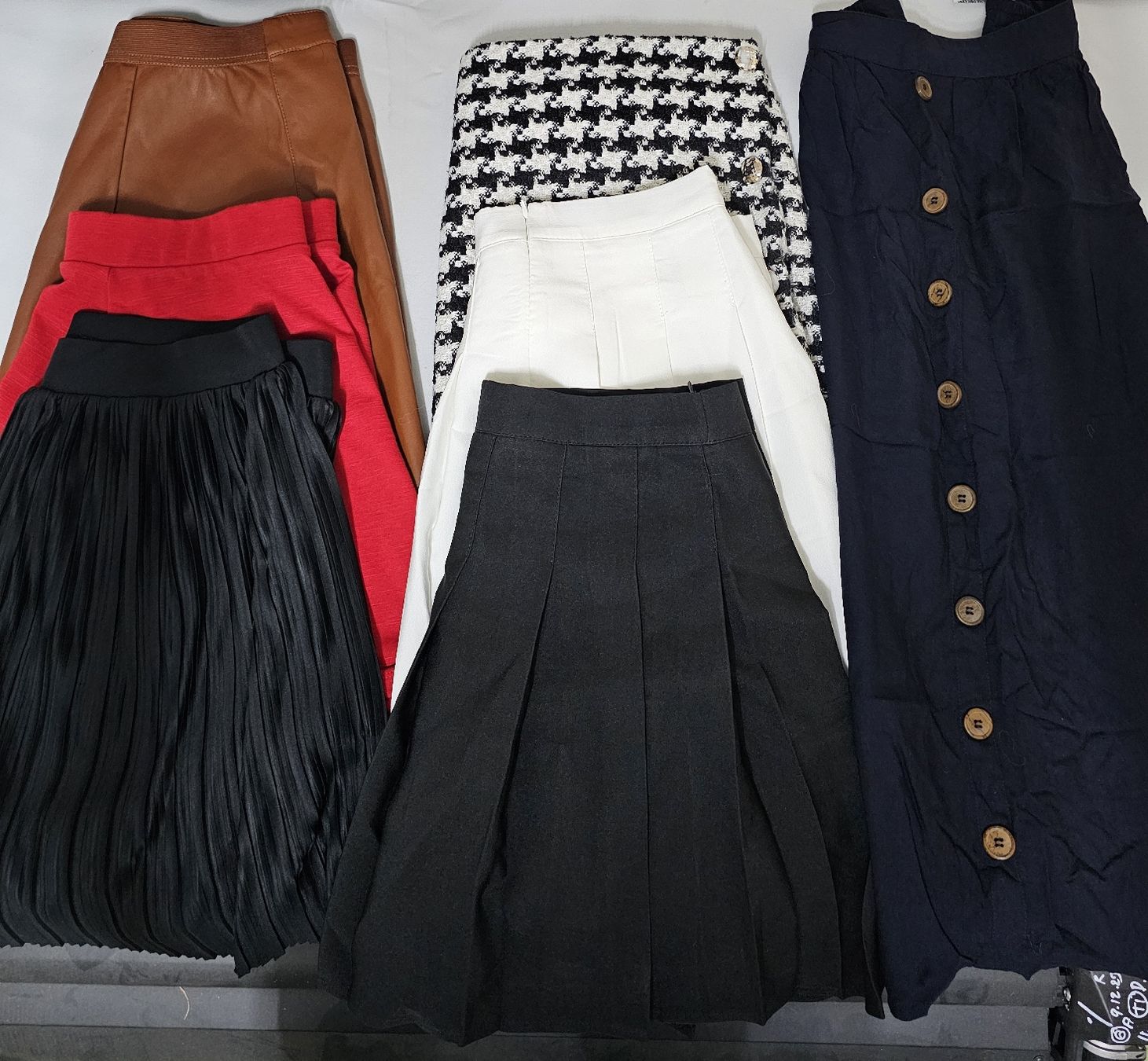 Lots de vêtements: Kleiderpaket gr L ca150 stück – D'occasion à Grabs par Sunnewis-2 3