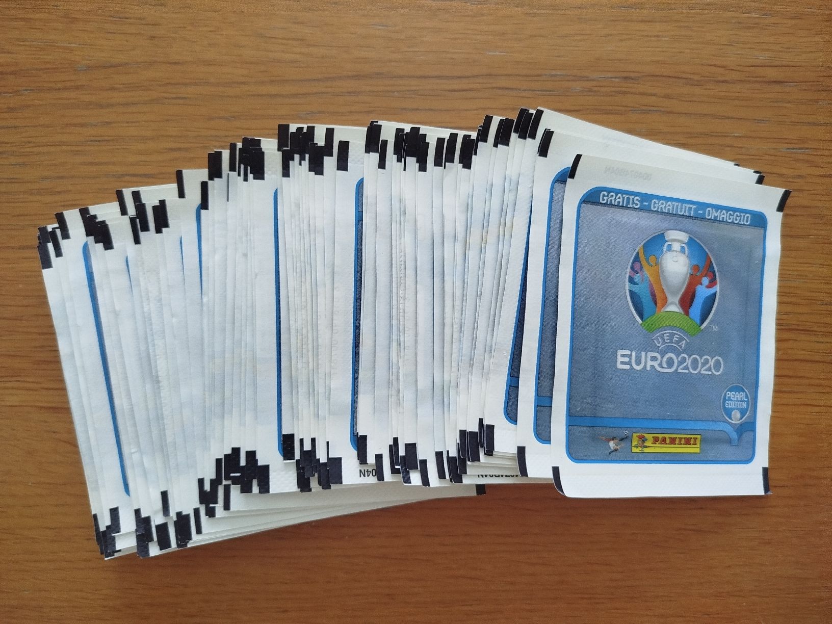 Panini Sammelbilder & Trading cards: Panini EM2020 80 Tüten Gratis-Version – Neu (gemäss Beschreibung) aus Wettingen von mirna04
