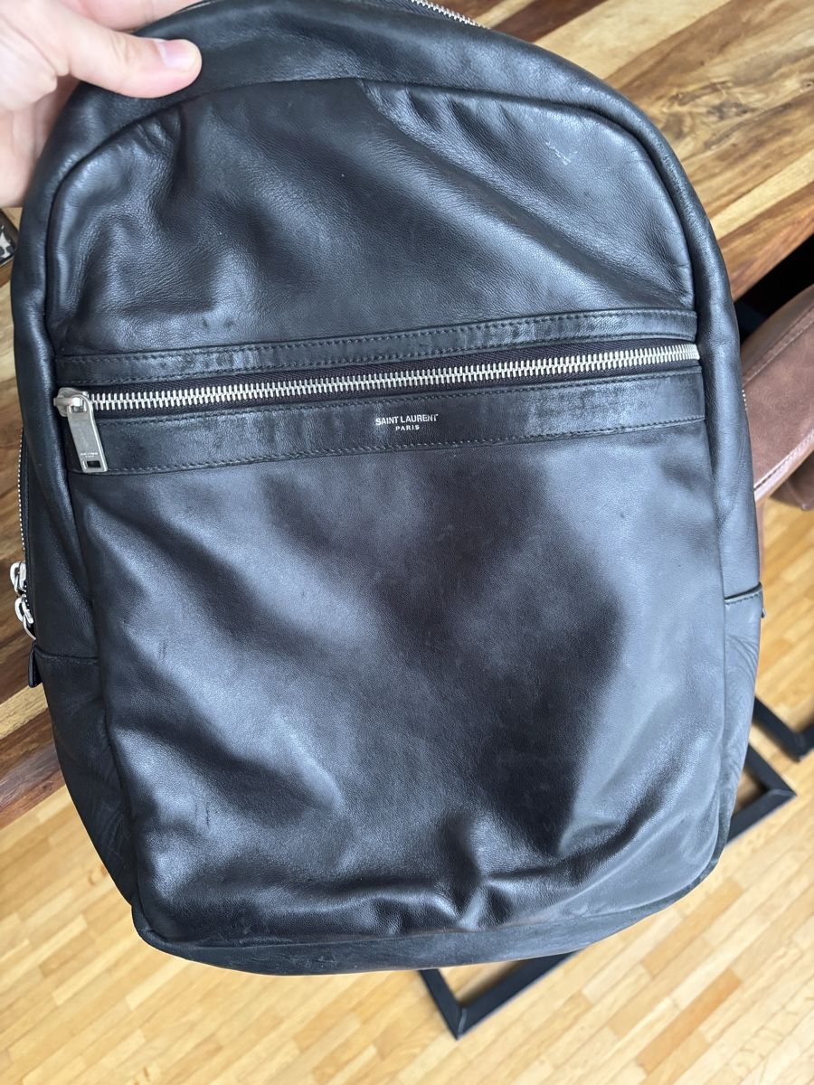 Saint Laurent Zaini: Saint Laurent City Canvas & Leather Laptop Backpack – Usato da St. Gallen venduto da heartbug 3