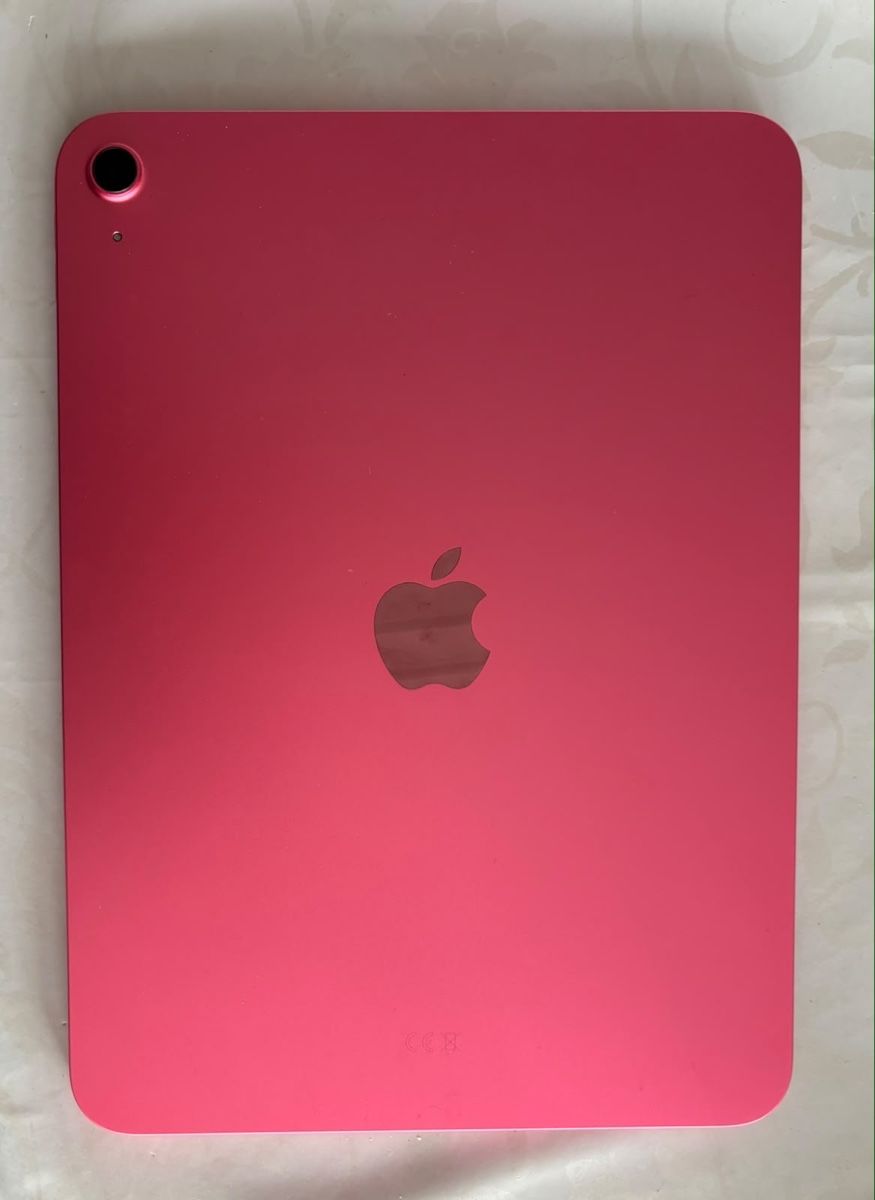 Apple Tablet PC: Apple iPad 11th Gen. 2025 128GB – Usato da Gunzgen venduto da Vadesign