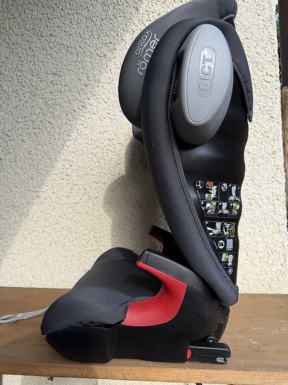 Seggiolini per auto: Britax Römer Kidfix SL – Usato da Arbon venduto da dingo2015 1