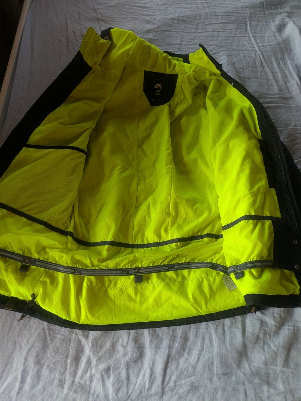 Nike Jacken: Nike SB Winter Jacke L – Gebraucht aus Ottenbach von alpasa85 1