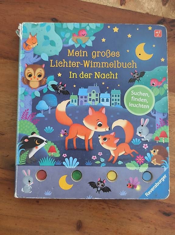 Bücher: Wimmelbuch mit Licht-Tasten – Gebraucht aus Dierikon von Alphamale