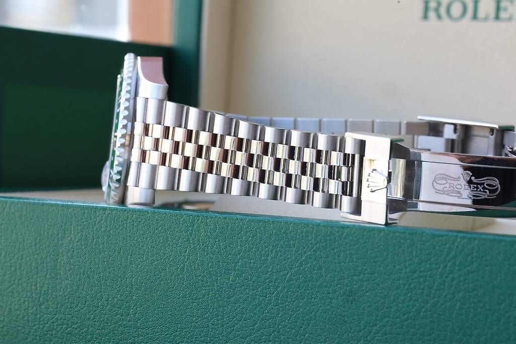 Rolex Uhren: Rolex GMT Master 2 126720VTNR Sprite – Neu und originalverpackt aus Wollerau von RekociTimepieceGmbH 2