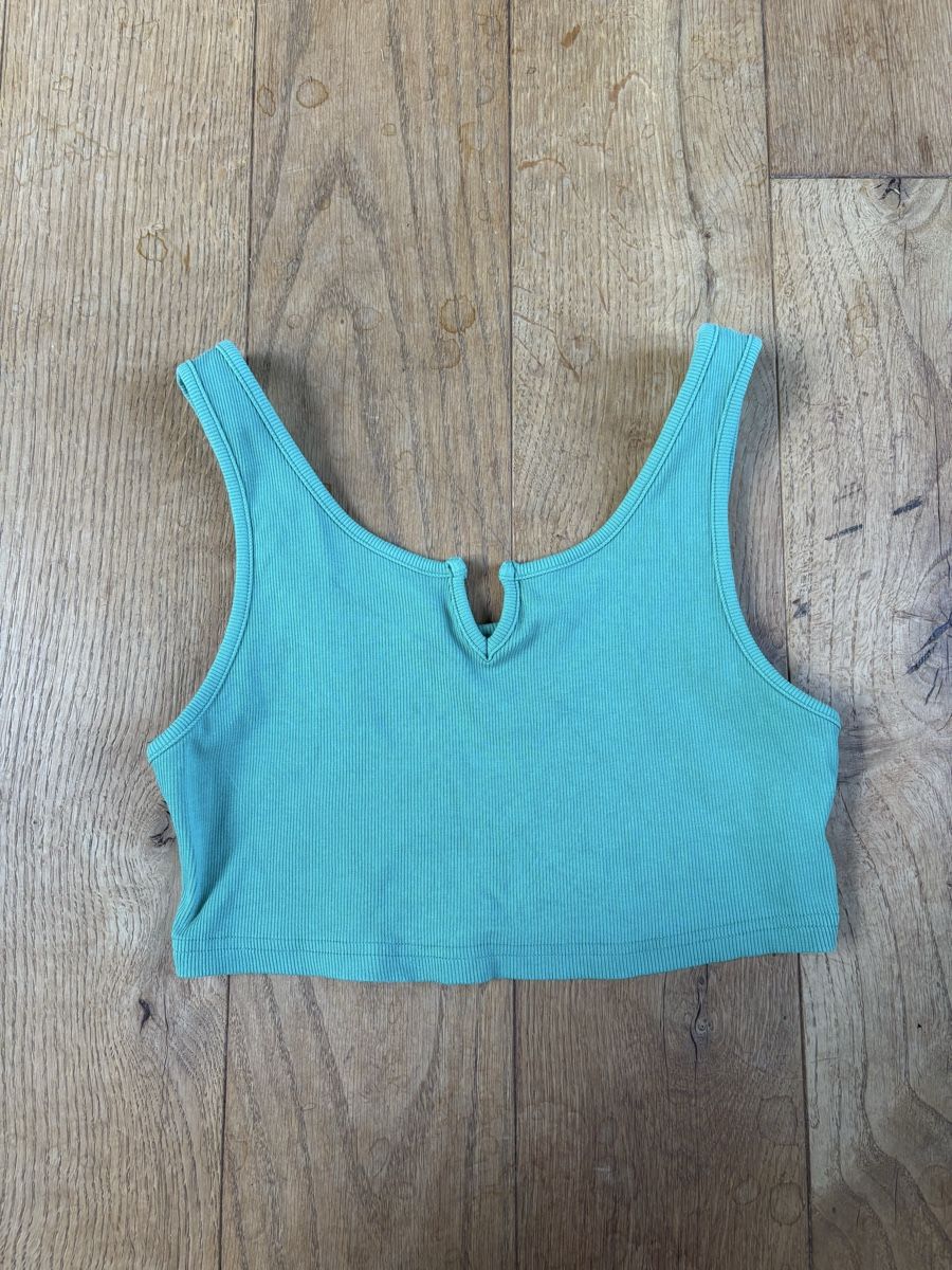 Shein Tops: Crop Top Damen in Grösse S  – Gebraucht aus Frauenfeld von lin_77m9