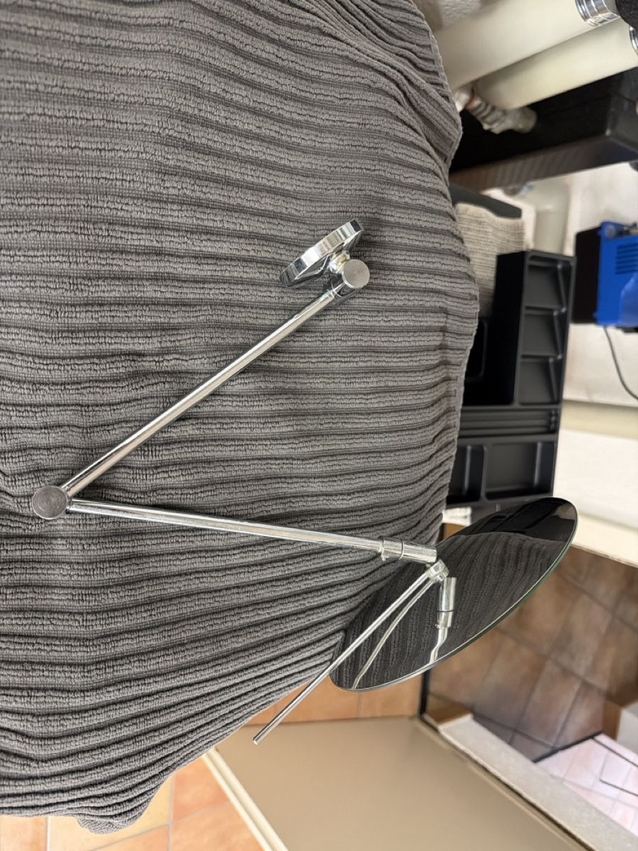 Specchi: Specchio da trucco rotondo, design moderno, 2023 – Usato da WALLISELLEN venduto da mceritali1 3