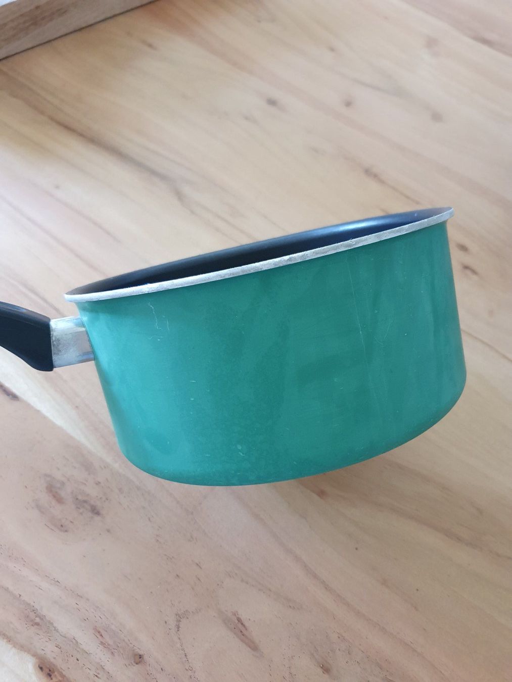Pentole: Gebrauchter Kochtopf 21 cm Durchmesser – Usato da Zürich venduto da car_h899 1