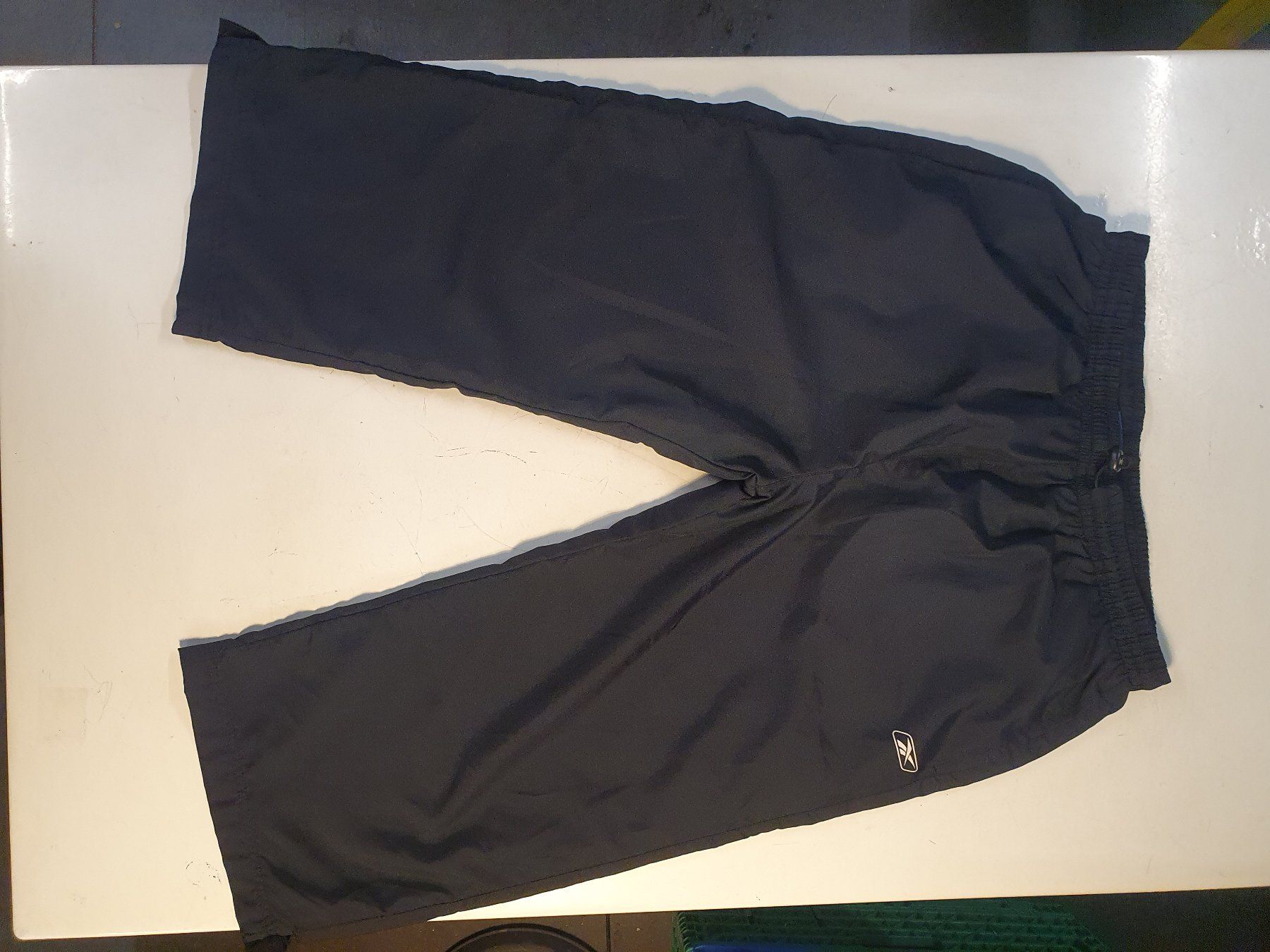 Reebok Hosen: Reebok Trainingshose blau grösse XL – Gebraucht aus Zürich von loosebone