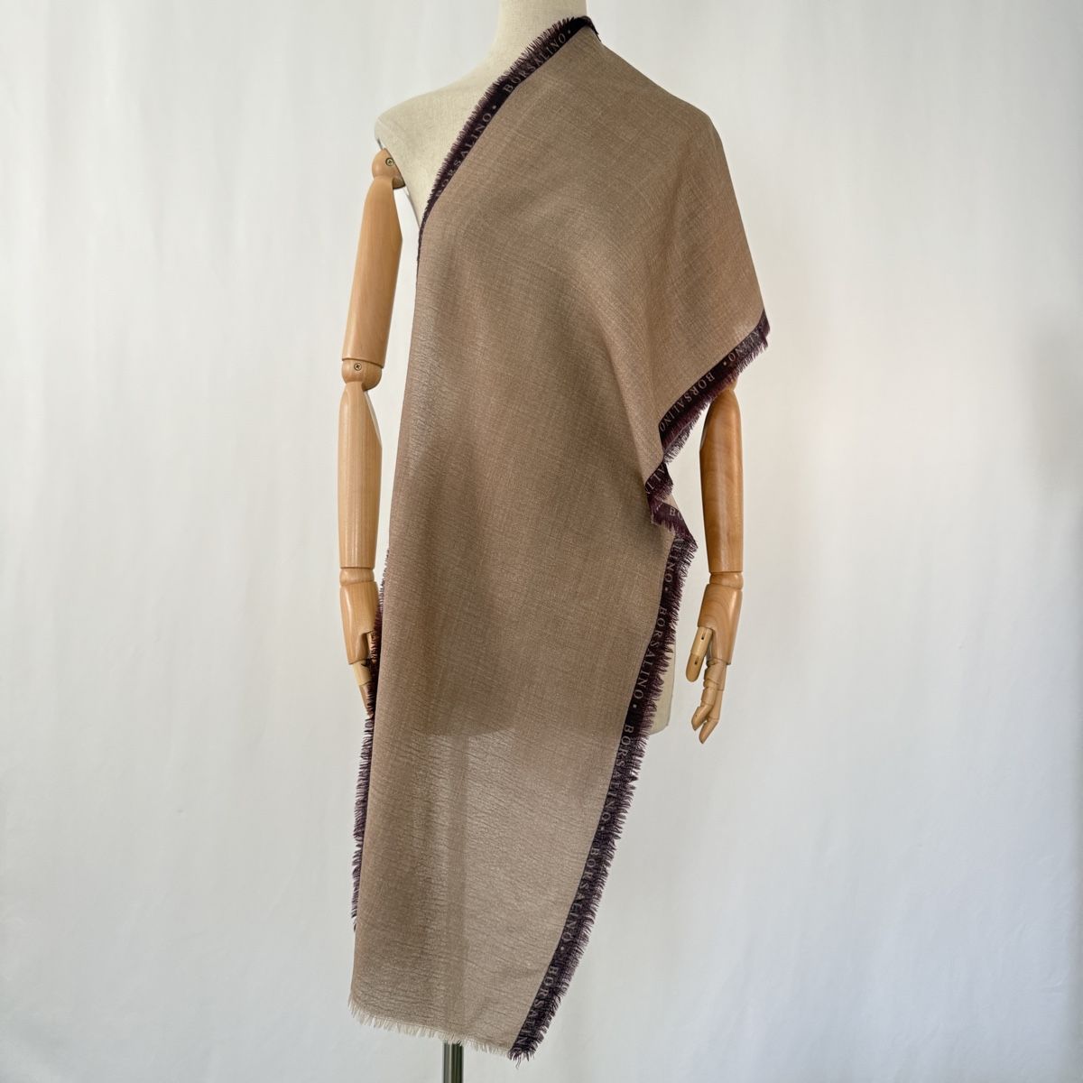 Foulard & Sciarpe: BORSALINO New Wool Scarf – Nuovo (secondo la descrizione) da Emmen venduto da Avviivva_Com2023 1