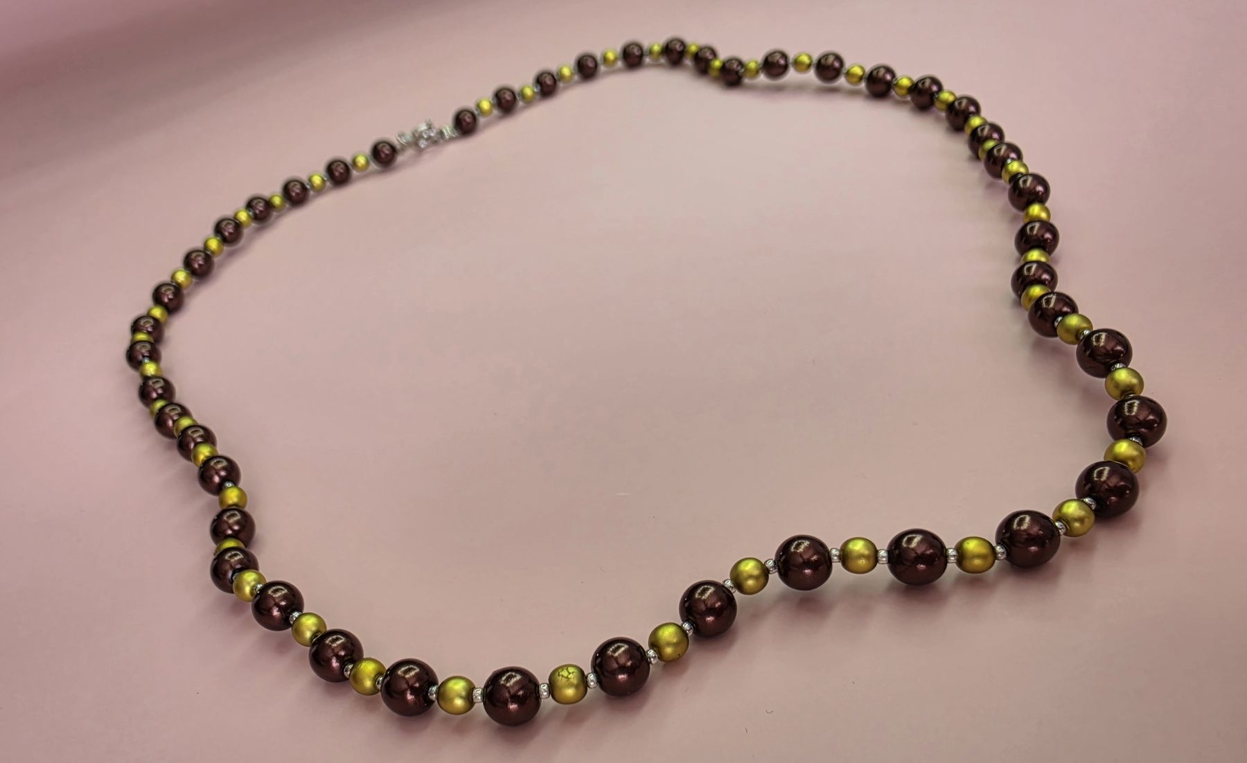 Ketten: Kette Modeschmuck braun sehr schön – Gebraucht aus Bühler von MalinaBrocki