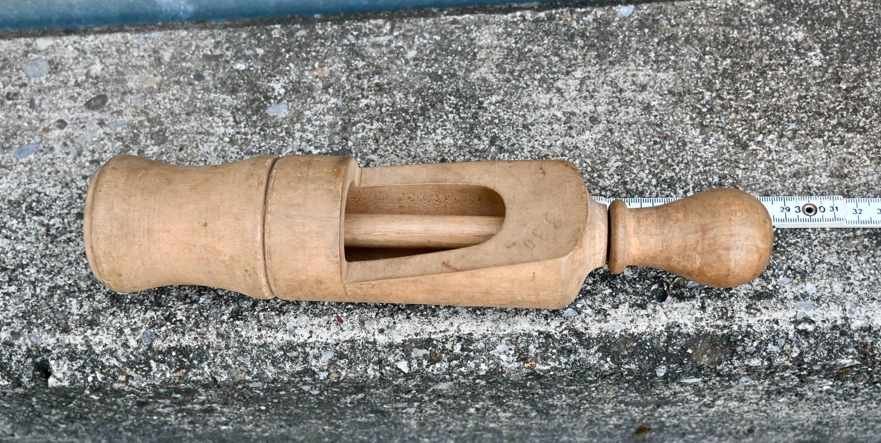 Apribottiglie & Tappi per chiusura: alter Holz - Flaschenverkorker VERZAPFER – Usato da Pfaffhausen venduto da mono_rec 1
