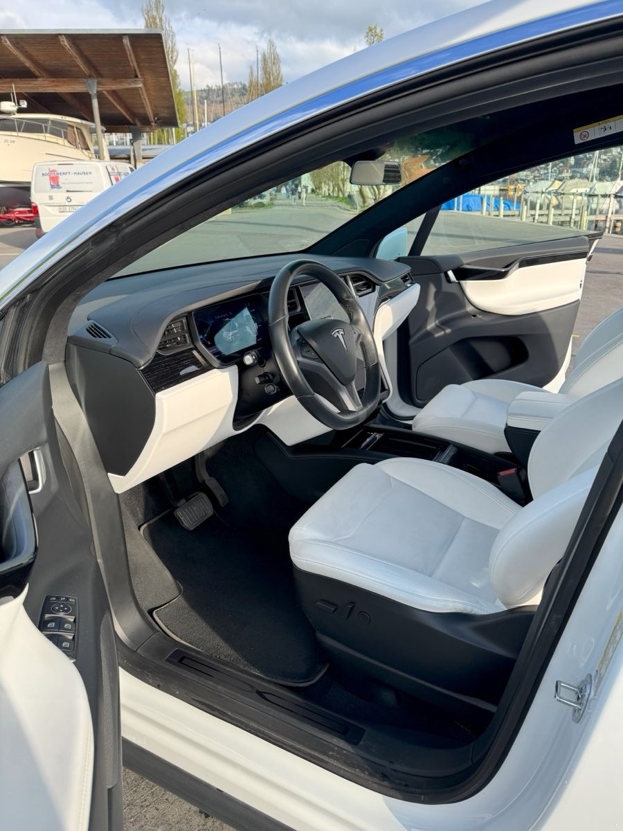 Tesla Automobili: Tesla Model Long Range Raven, 10/2020, 5-Sitzer – Usato da Zug venduto da flo_fb9f 7