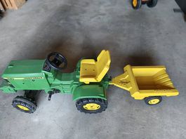 Traktor mit Anhänger