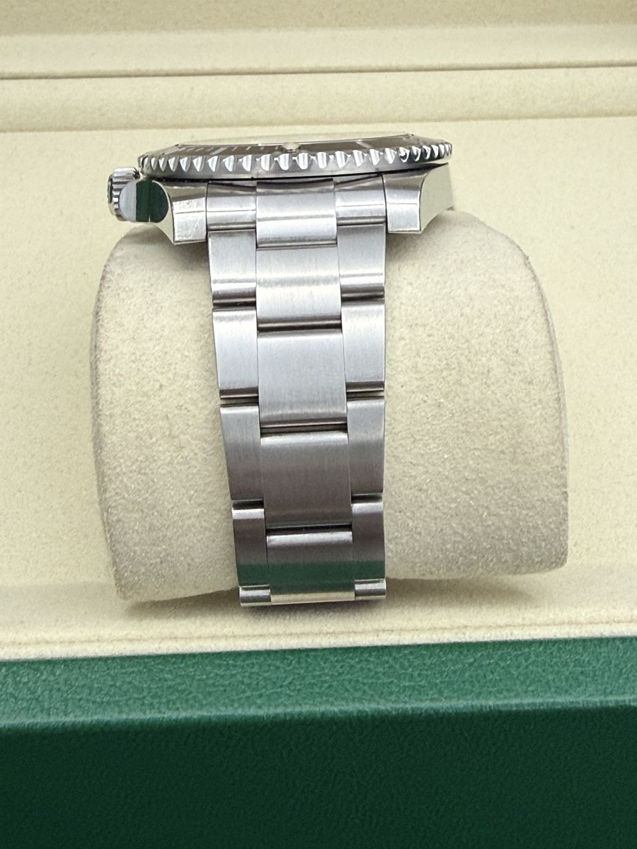 Rolex Uhren: Rolex Submariner No Date Full Set Nice Condition – Gebraucht aus Zürich von watchdealer-24 5