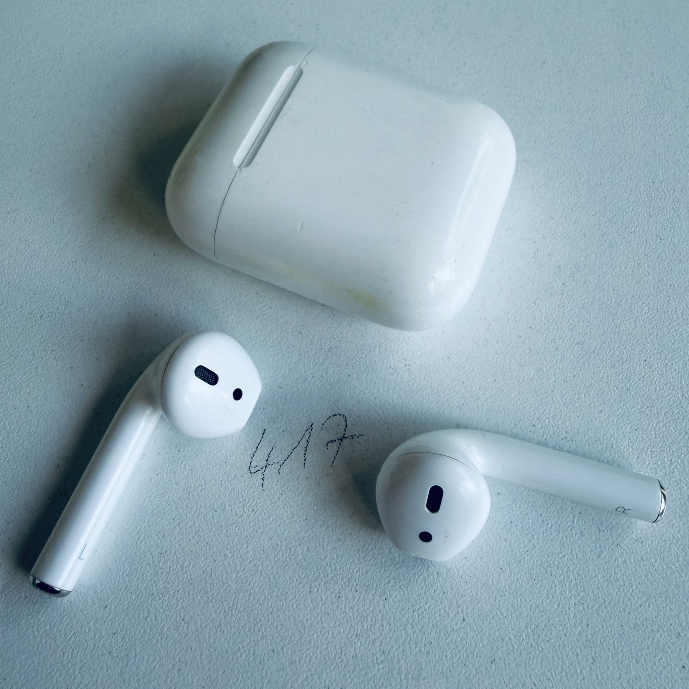 Apple Casques audio: Original Apple AirPods 2 Gen. Wireless Kopfhörer & Case – D'occasion à Basel par MY.AIRPODS.SHOP 6