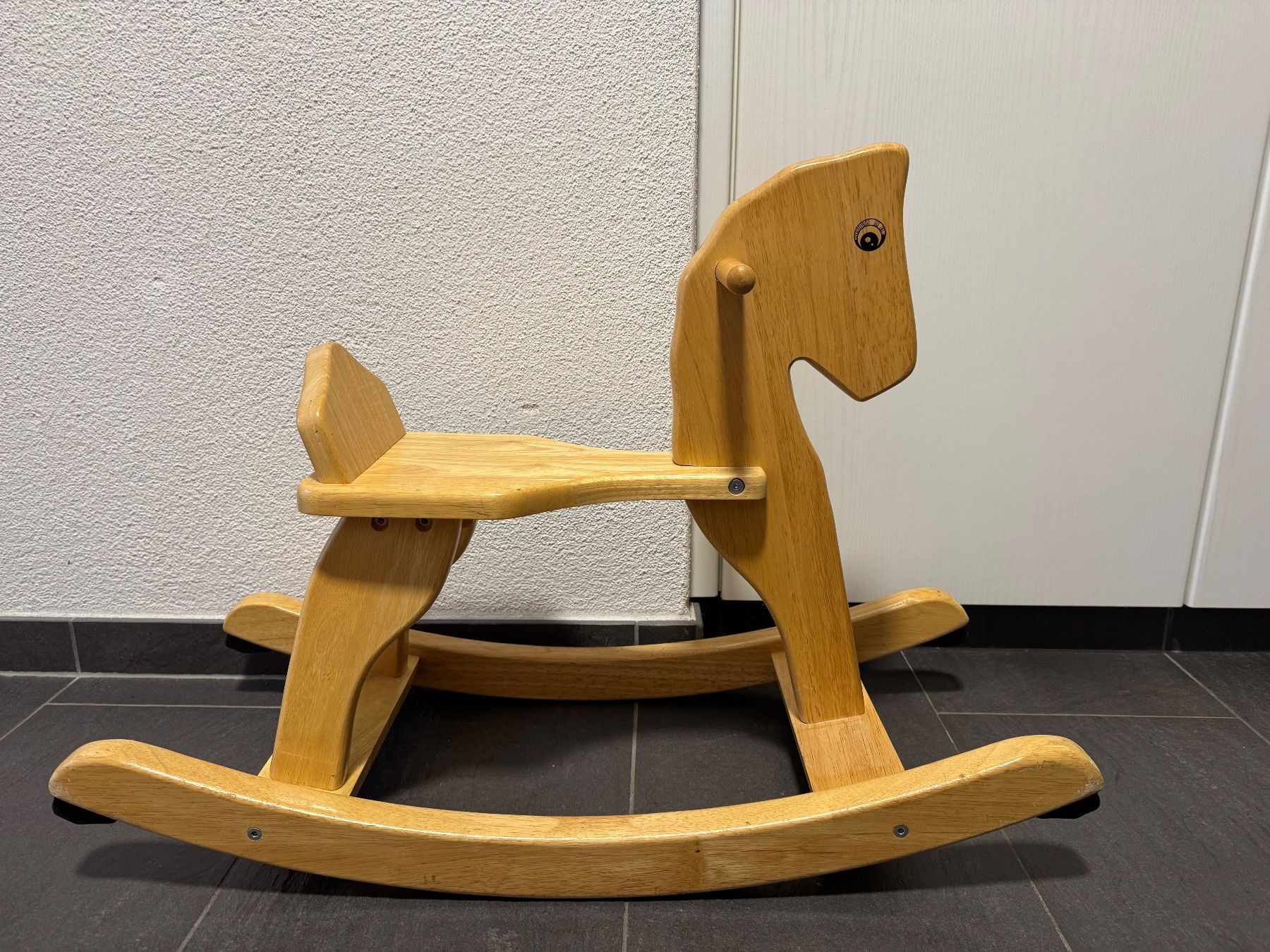 Giocattoli: Schaukelpferd Holz – Usato da Kestenholz venduto da cvx_889vv 1