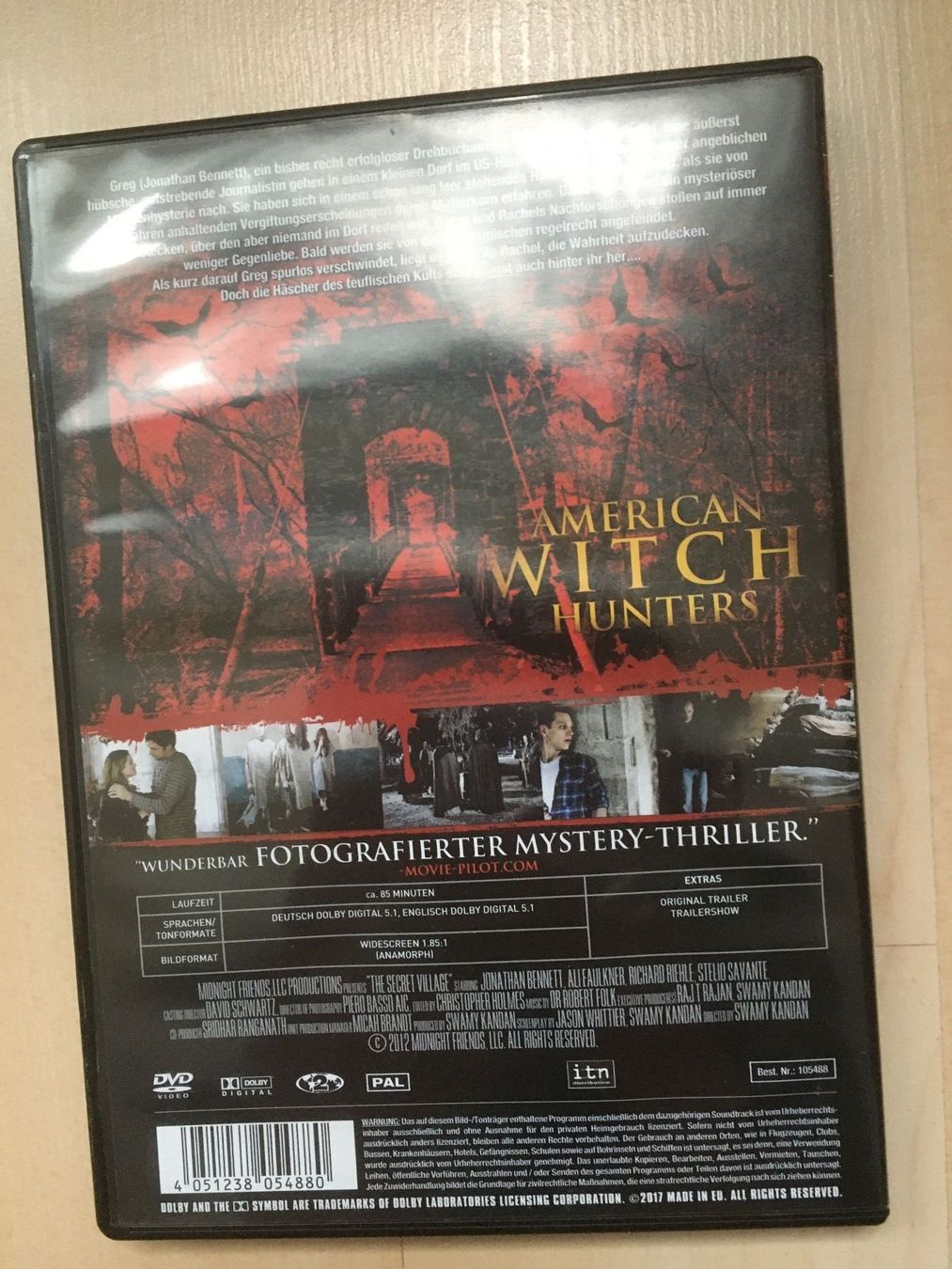 Tutti i DVDs: American Witch Hunters – Usato da Oberurnen venduto da Numi2000 1