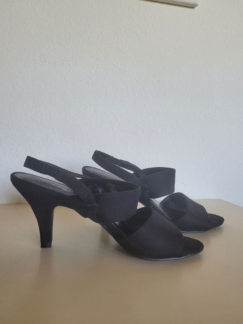 Scarpe da donna: Sandale 7,5 cm Absatz – Usato da Luzern venduto da Verena33
