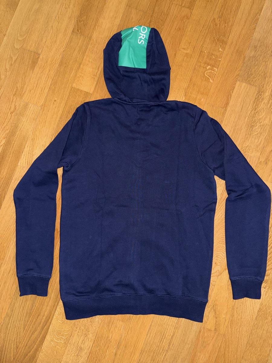 Benetton Pullover & Sweatshirts: Sweat Benetton – Neu und originalverpackt aus Cologny von PEACEANDLOVE 2