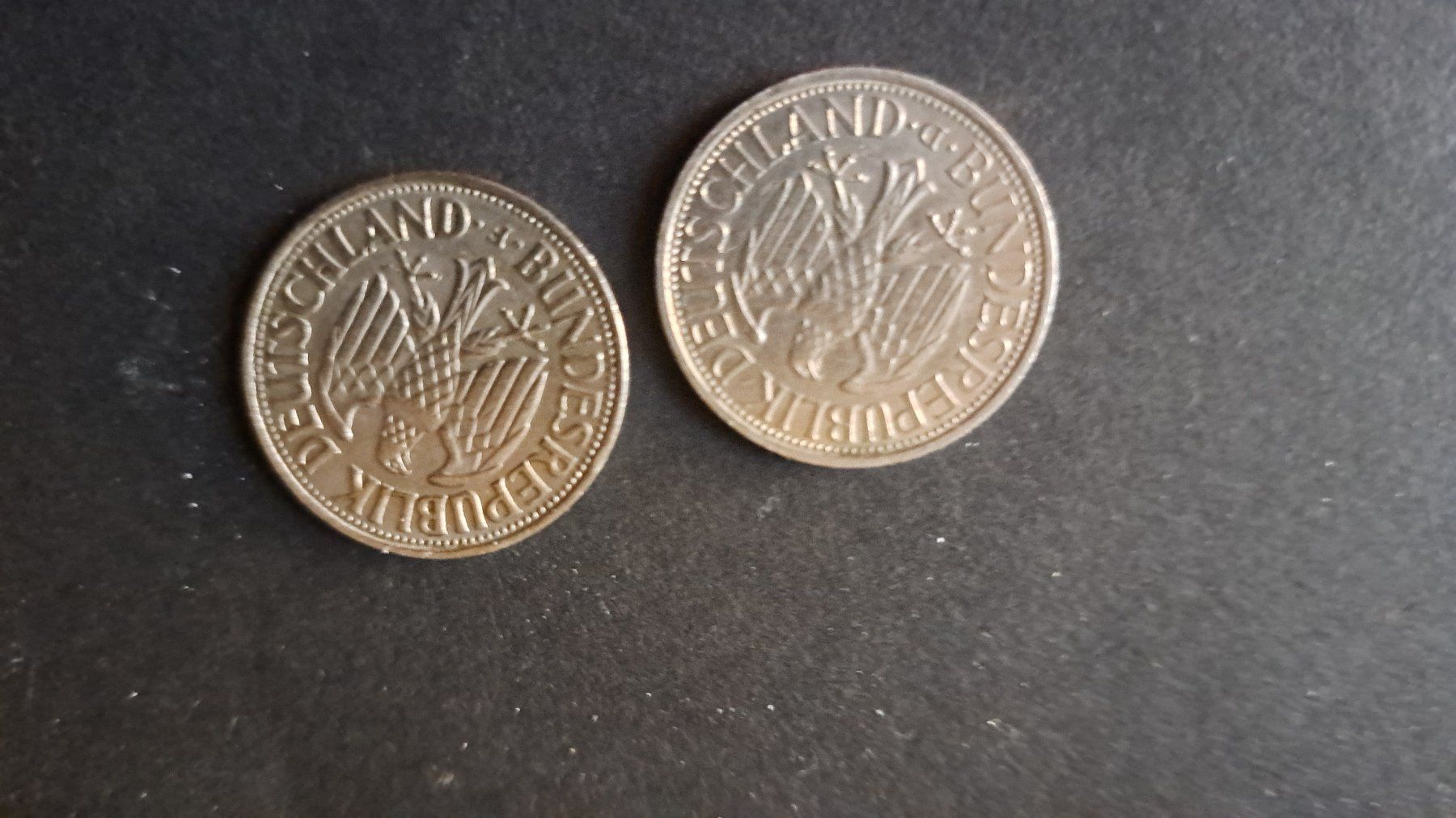 Tutti le monete: 1DM  x2 – Usato da Affeltrangen venduto da Handre 1
