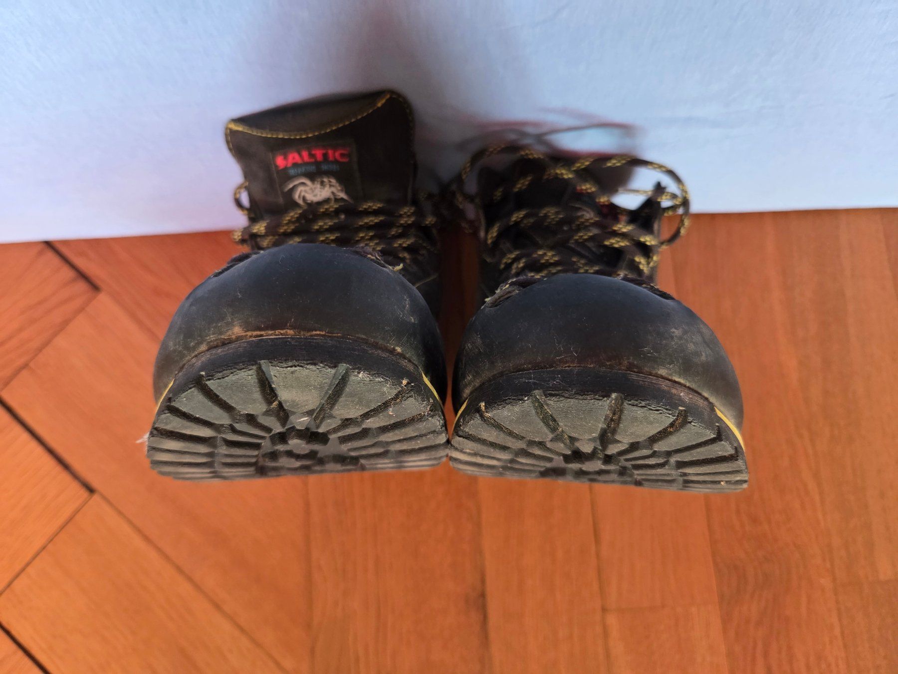 Scarpe da uomo: Wanderschuhe/Trekkingschuhe Saltic Selva GTX, Gr. 41.5 – Usato da Bern venduto da Cvbn 6